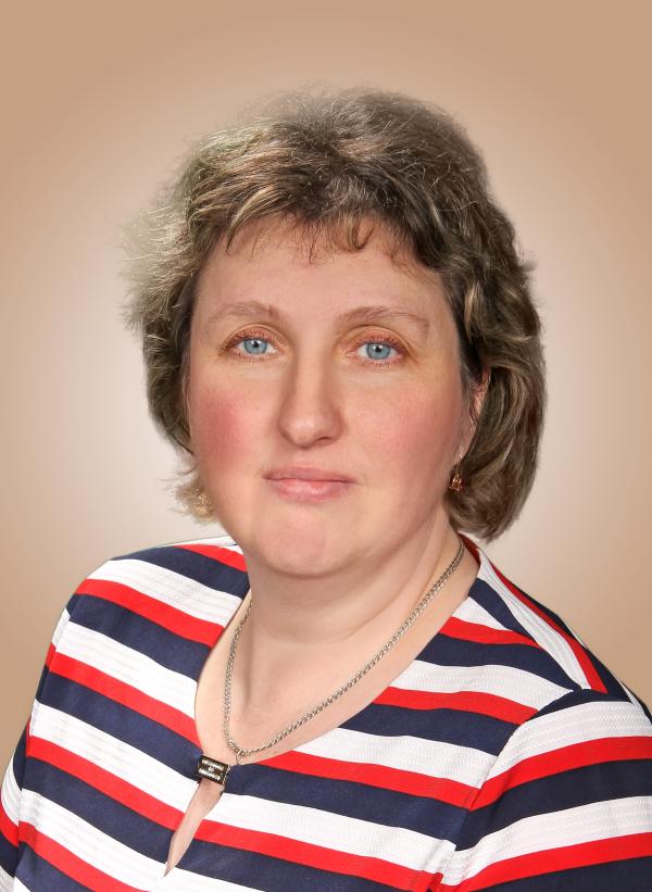 Ирина Вячеславовна Мельник.