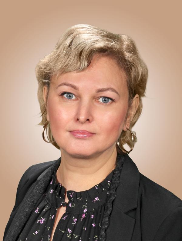 Олеся Юрьевна Удальцова.
